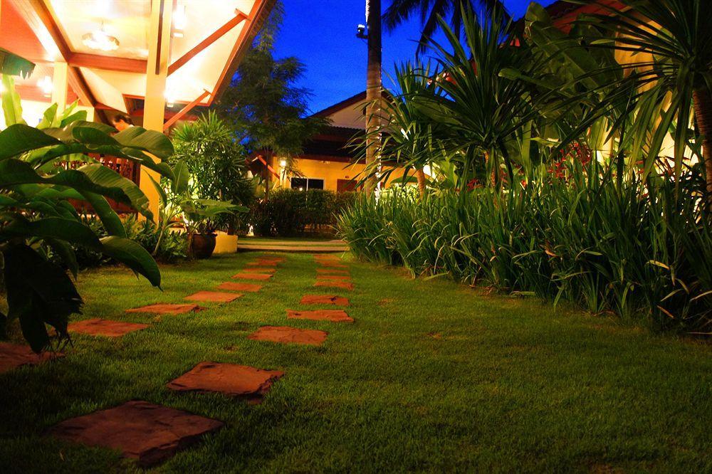 Le Piman Resort Rawai Exterior foto