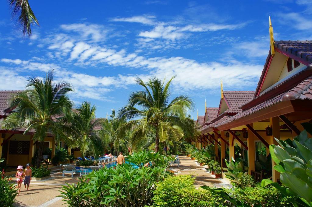 Le Piman Resort Rawai Exterior foto