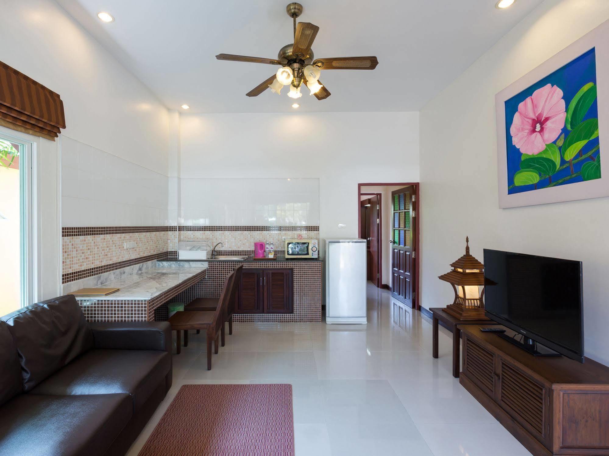 Le Piman Resort Rawai Exterior foto